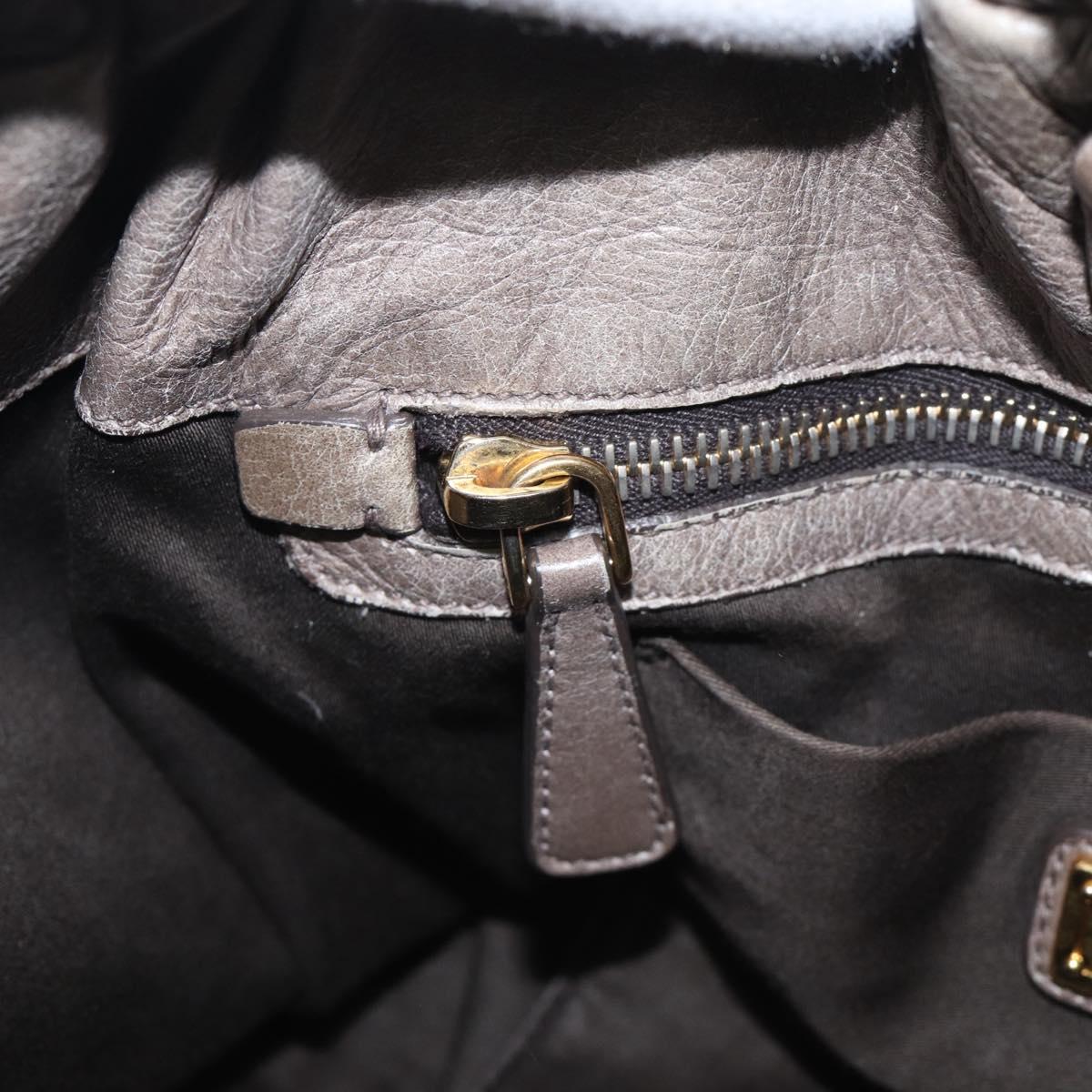 210067A-18 210067A-18