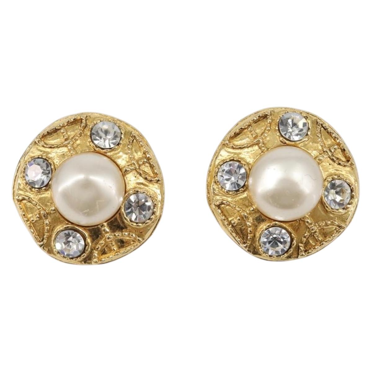 CHANEL Earring Metal Gold Tone White CC Auth bs37230 - Jerrillo image 2